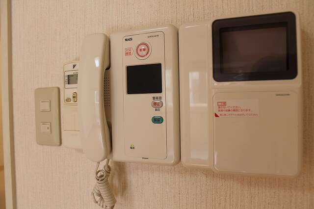 物件内観写真12　(ＴＶモニター付きインターホン♪)
