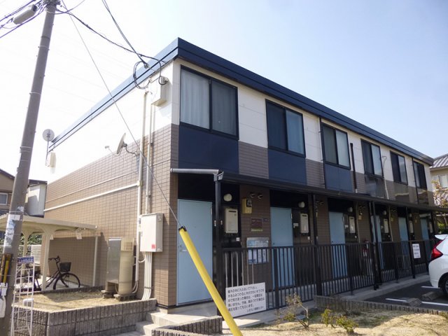 レオパレスラメール