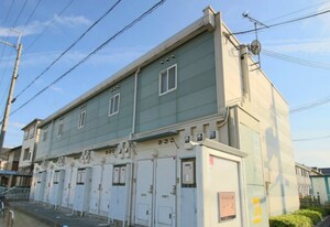 レオパレスグローセ外観写真