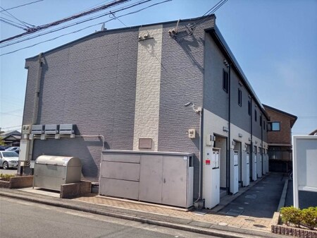 レオパレスＮ　Ｓ　本荘外観写真