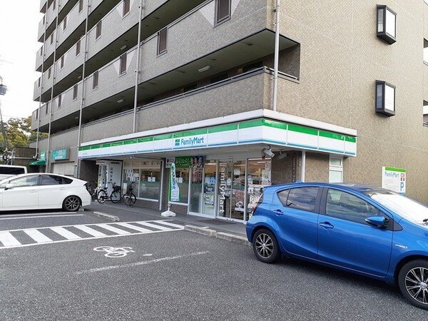 周辺環境(ファミリーマート杉本町店まで519m)