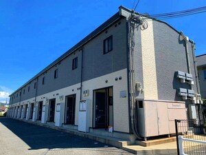 レオパレス北出島外観写真