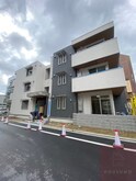 トリシア江坂