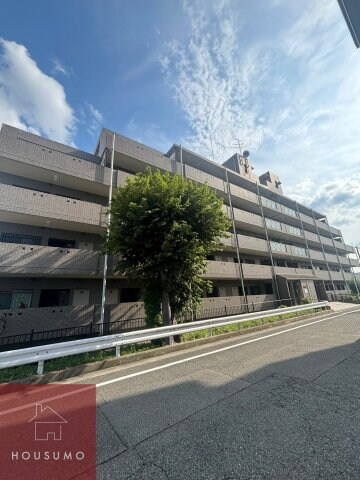 メゾン・ド・プラス豊中の物件外観写真