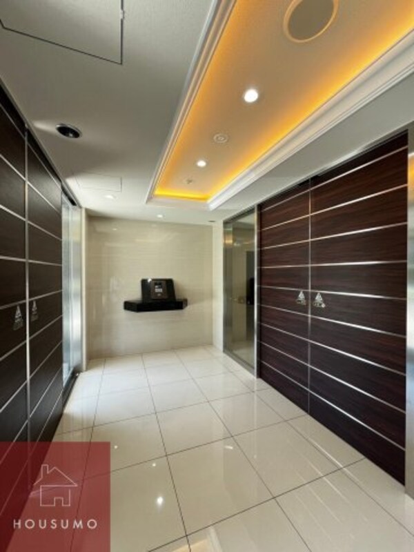 ロビー・ラウンジ