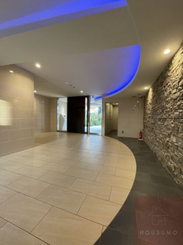 ロビー・ラウンジ