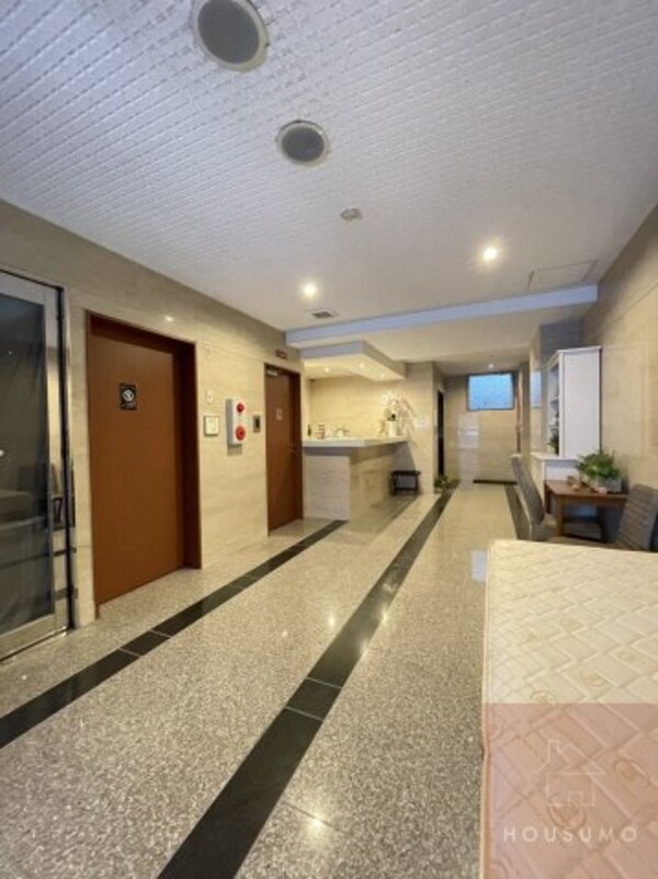 ロビー・ラウンジ