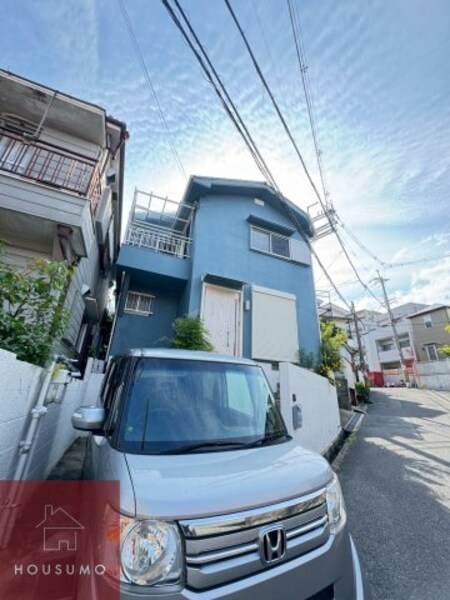 豊中市永楽荘戸建て外観写真