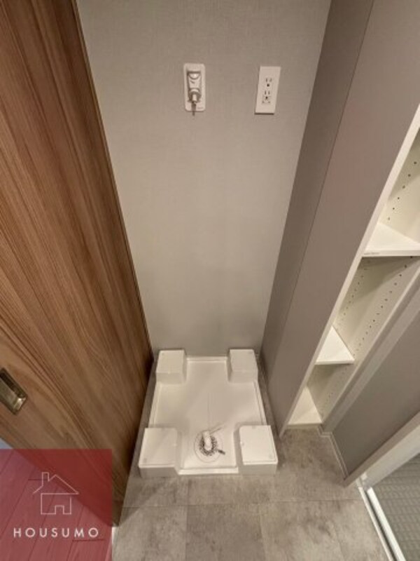 内装他
