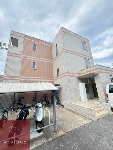 リヴェール(豊中)の物件外観写真