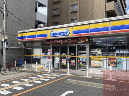 物件内観写真30　(ミニストップ 吹田南金田店 463m)