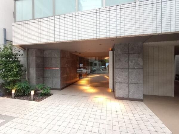 エントランス(☆スペシャリストなプロ賃貸師が接客対応させていただきます☆)