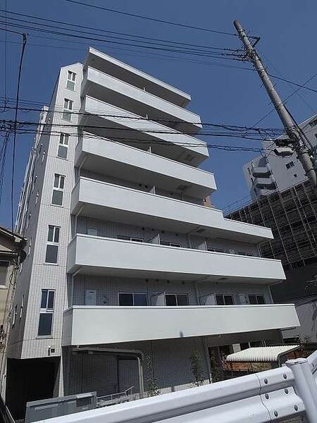 ＧＲＯＵＮＤ　ＷＥＬＬ外観写真