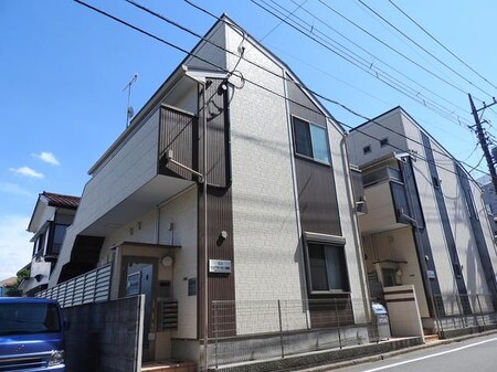 ピュア氷川台二番館外観写真