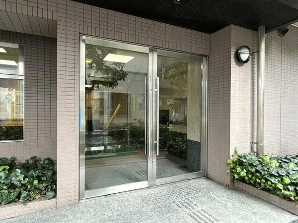 エントランス(☆スペシャリストなプロ賃貸師が接客対応させていただきます☆)