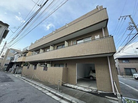 グリンデルヴァルト外観写真