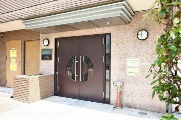 エントランス(☆このお部屋は仲介手数料0円です☆)