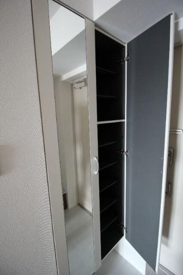 玄関(☆このお部屋は仲介手数料0円です☆)