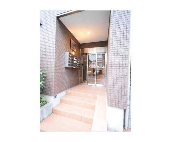 エントランス(☆スペシャリストなプロ賃貸師が接客対応させていただきます☆)