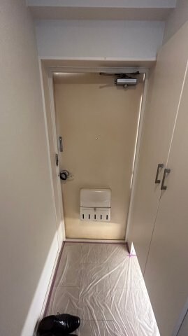 物件内観写真2　(落ち着いた玄関です)