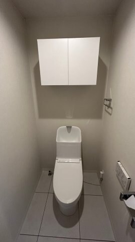 物件内観写真9　(落ち着いたトイレです)