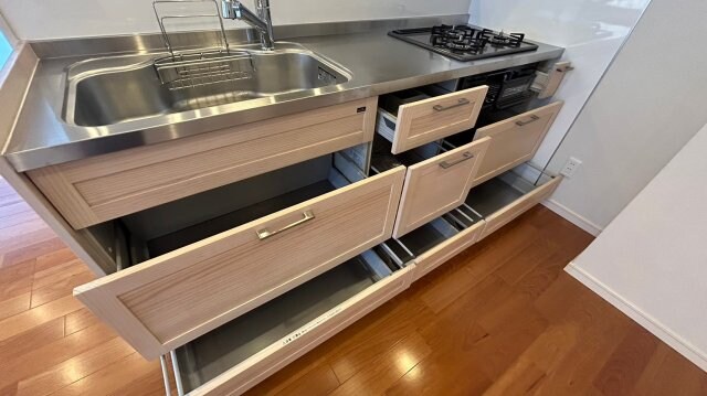 物件内観写真14　(お料理しやすいキッチンです)