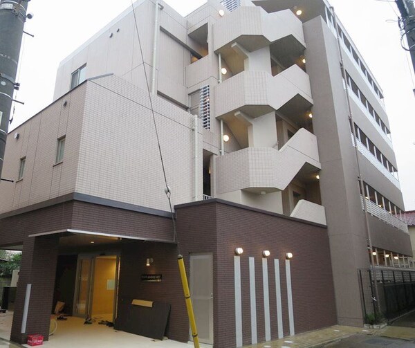 エントランス(☆スペシャリストなプロ賃貸師が接客対応させていただきます☆)
