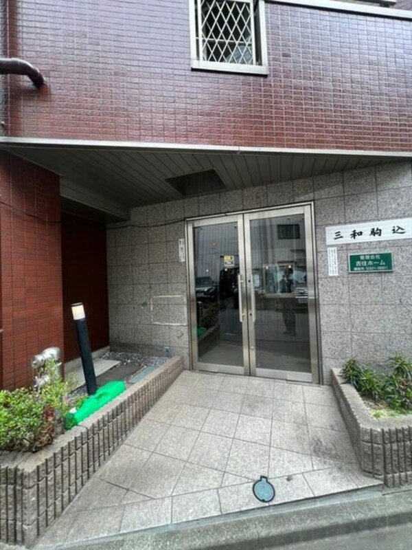 エントランス