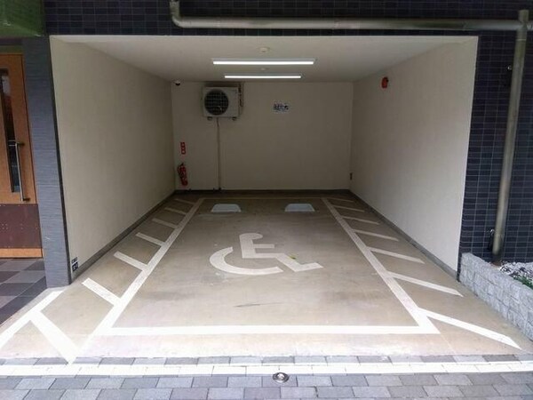 駐車場(☆このお部屋は仲介手数料0円です☆)