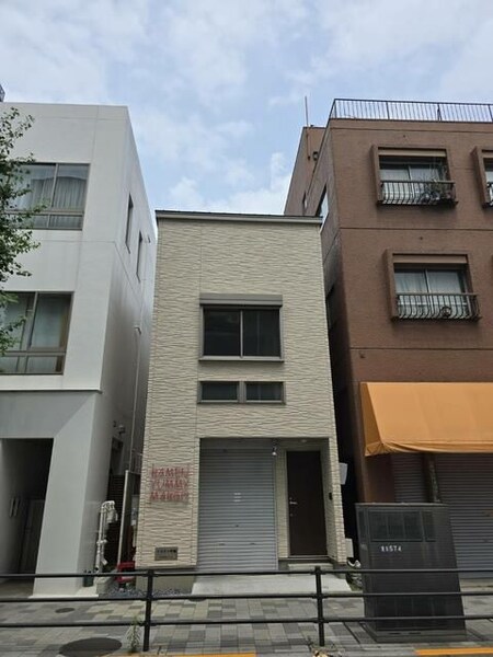 町屋ａｐａｒｔｍｅｎｔ外観写真