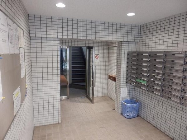 エントランス(☆スペシャリストなプロ賃貸師が接客対応させていただきます☆)