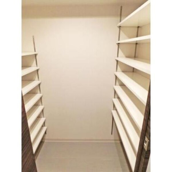 収納(☆このお部屋は仲介手数料0円です☆)
