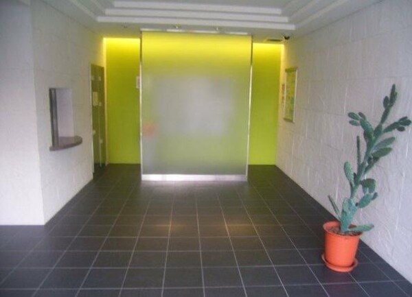 エントランス(☆スペシャリストなプロ賃貸師が接客対応させていただきます☆)