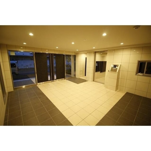 エントランス(☆このお部屋は仲介手数料0.55ヶ月☆)