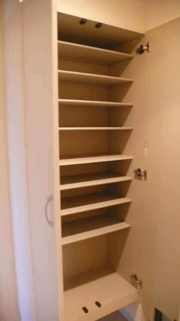 収納(☆このお部屋は仲介手数料0.55ヶ月☆)