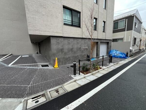 駐車場(☆このお部屋は仲介手数料0円です☆)