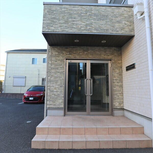 エントランス(☆このお部屋は仲介手数料0.55ヶ月☆)