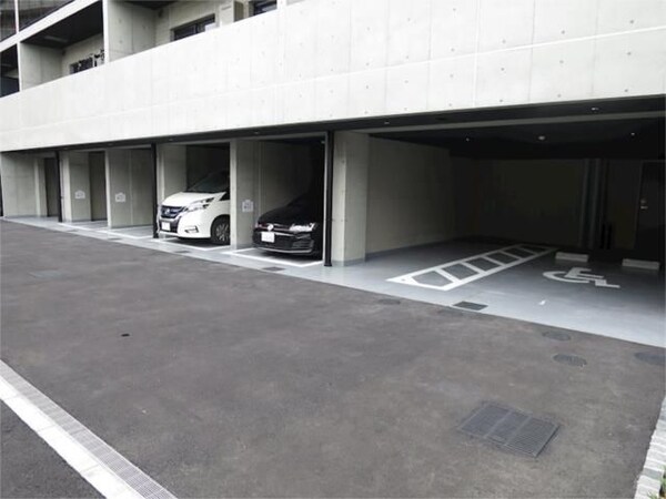 駐車場(☆このお部屋は仲介手数料0円です☆)
