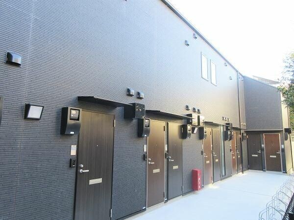 物件外観写真3　(☆このお部屋は仲介手数料0円です☆)