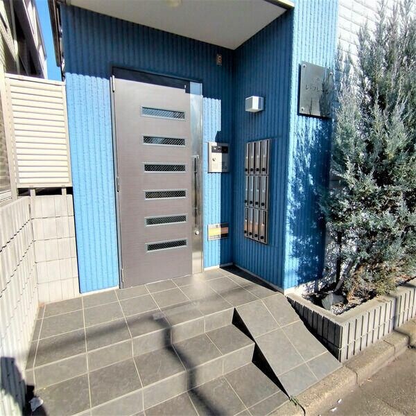玄関(☆このお部屋は仲介手数料0.55ヶ月☆)