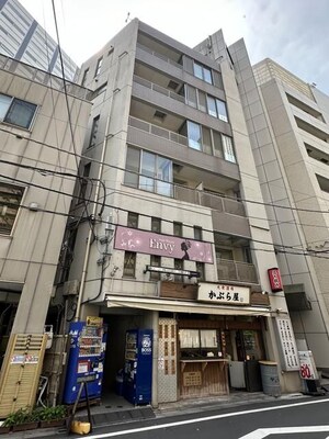 １００　ロイヤルガーデンⅡ外観写真