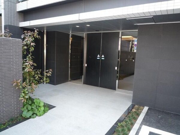 エントランス(☆このお部屋は仲介手数料0.55ヶ月☆)