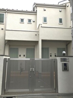Ｌａ　ｖｉｔａ　ｒｉｃｃａ外観写真