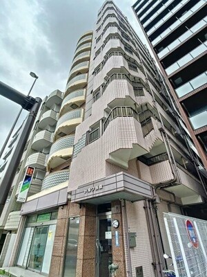 ドルフ板橋外観写真