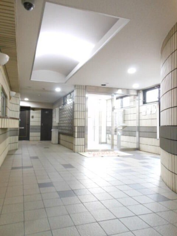 エントランス(☆このお部屋は仲介手数料0.55ヶ月☆)