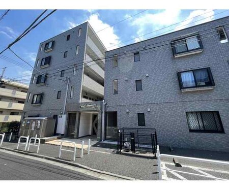 クレール・ルミエール外観写真