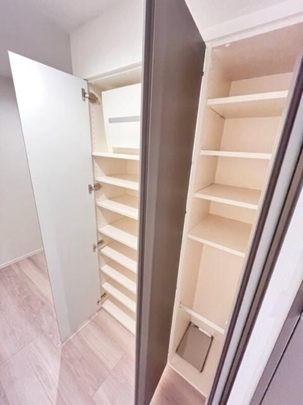収納(☆このお部屋は仲介手数料0円です☆)