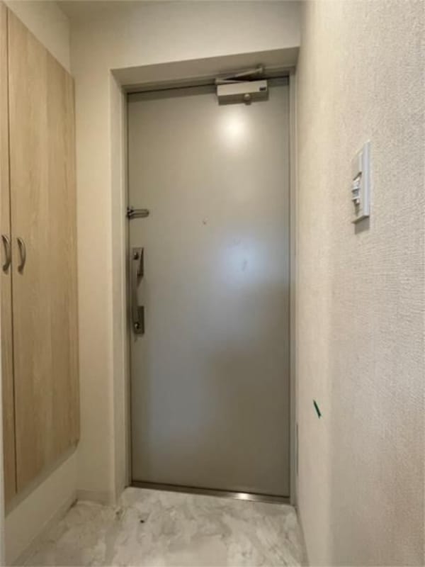 玄関(☆このお部屋は仲介手数料0円です☆)