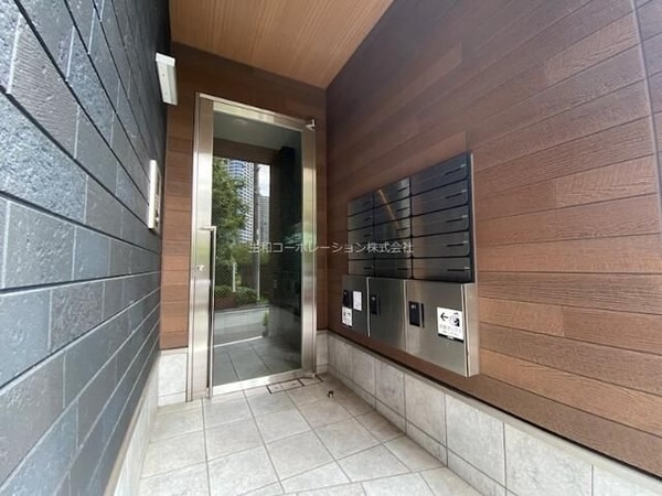 エントランス(☆このお部屋は仲介手数料0円です☆)