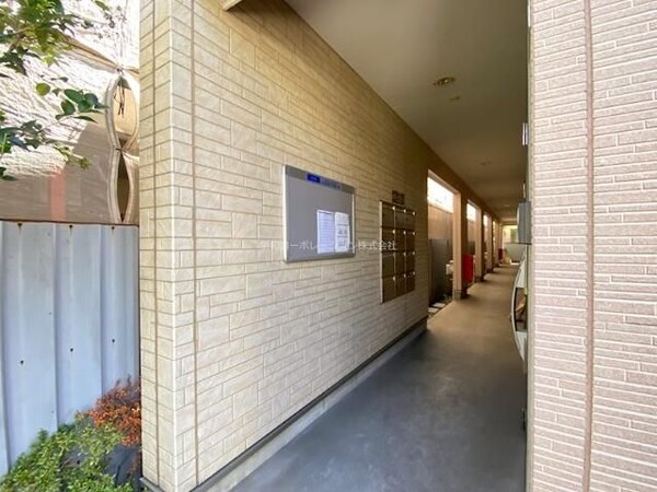 エントランス(☆このお部屋は仲介手数料0.55ヶ月☆)